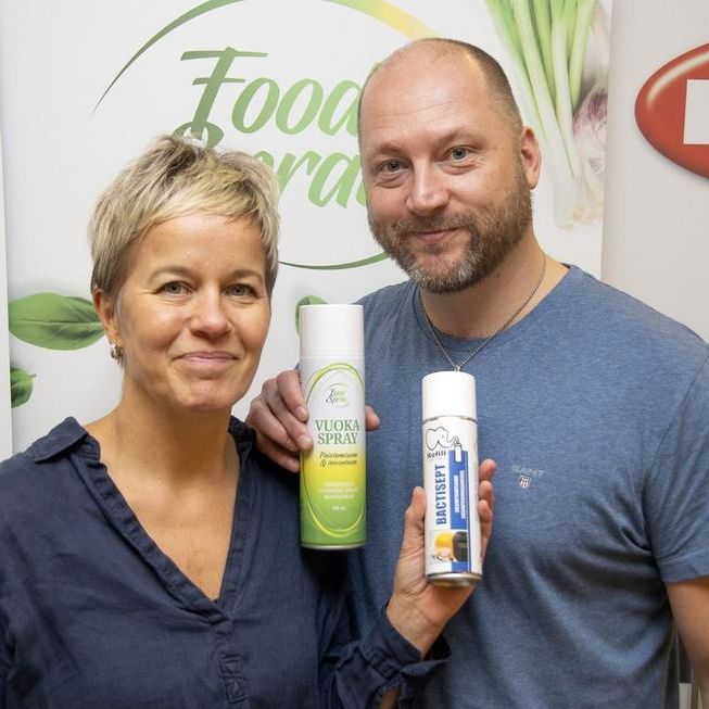 Pentisolin omistajat, järvenpääläinen perheyritys