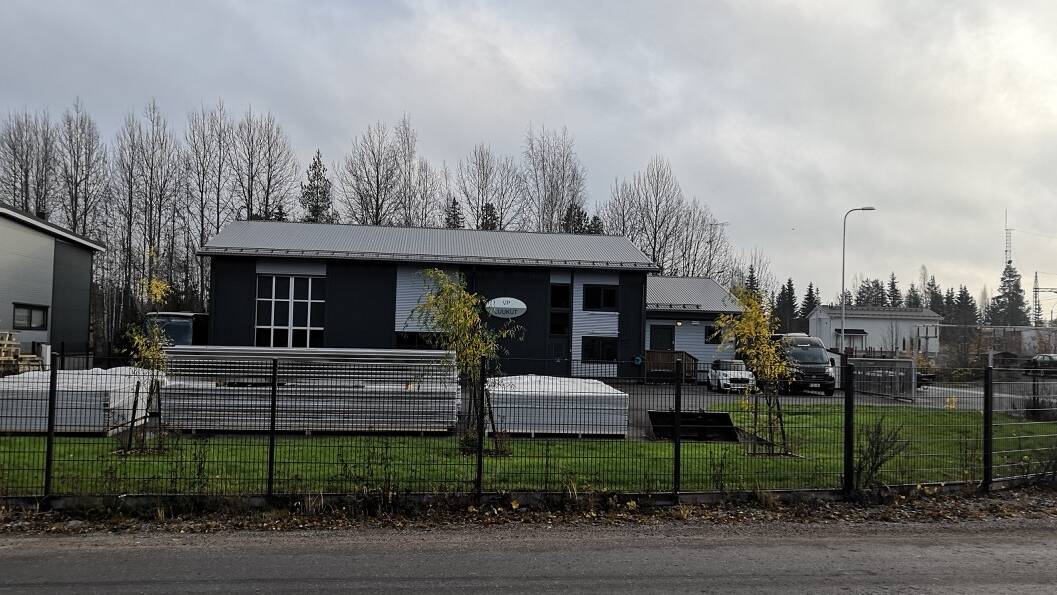 Viiihtyisä kaupunkikuva toimintamallin esimerkillinen piha. Kuvassa VP-Luukut Oy.