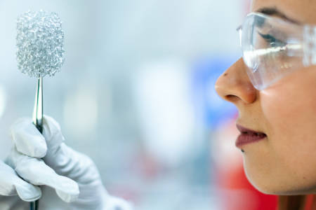 Sinut on haastettu -kampanjan kuva. Teknologiateollisuus.