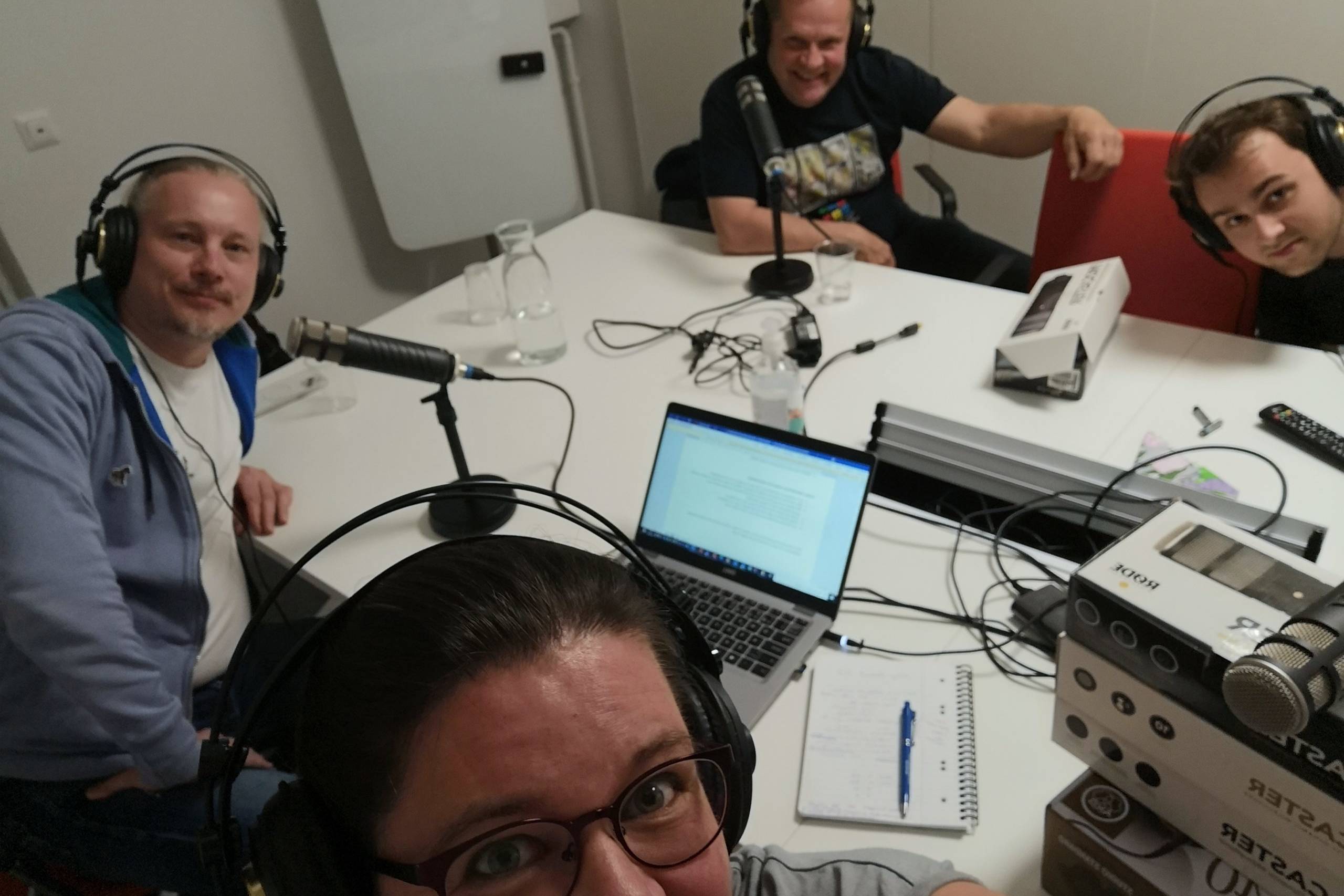 Yrittäminen podcast. Havainnekuva tallennuksesta.