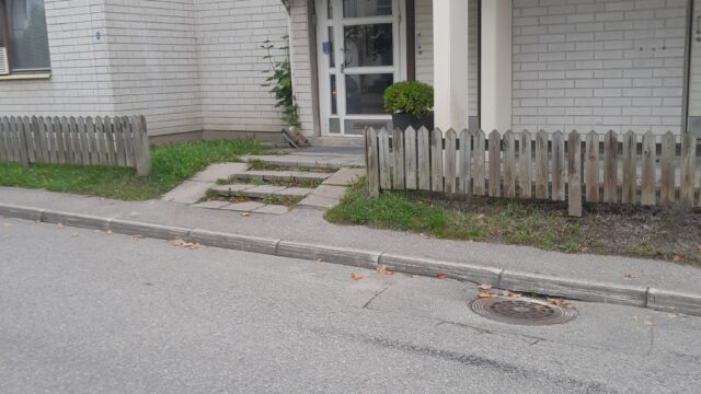 240916-Kartanontie-12-B-14-sisaantulo