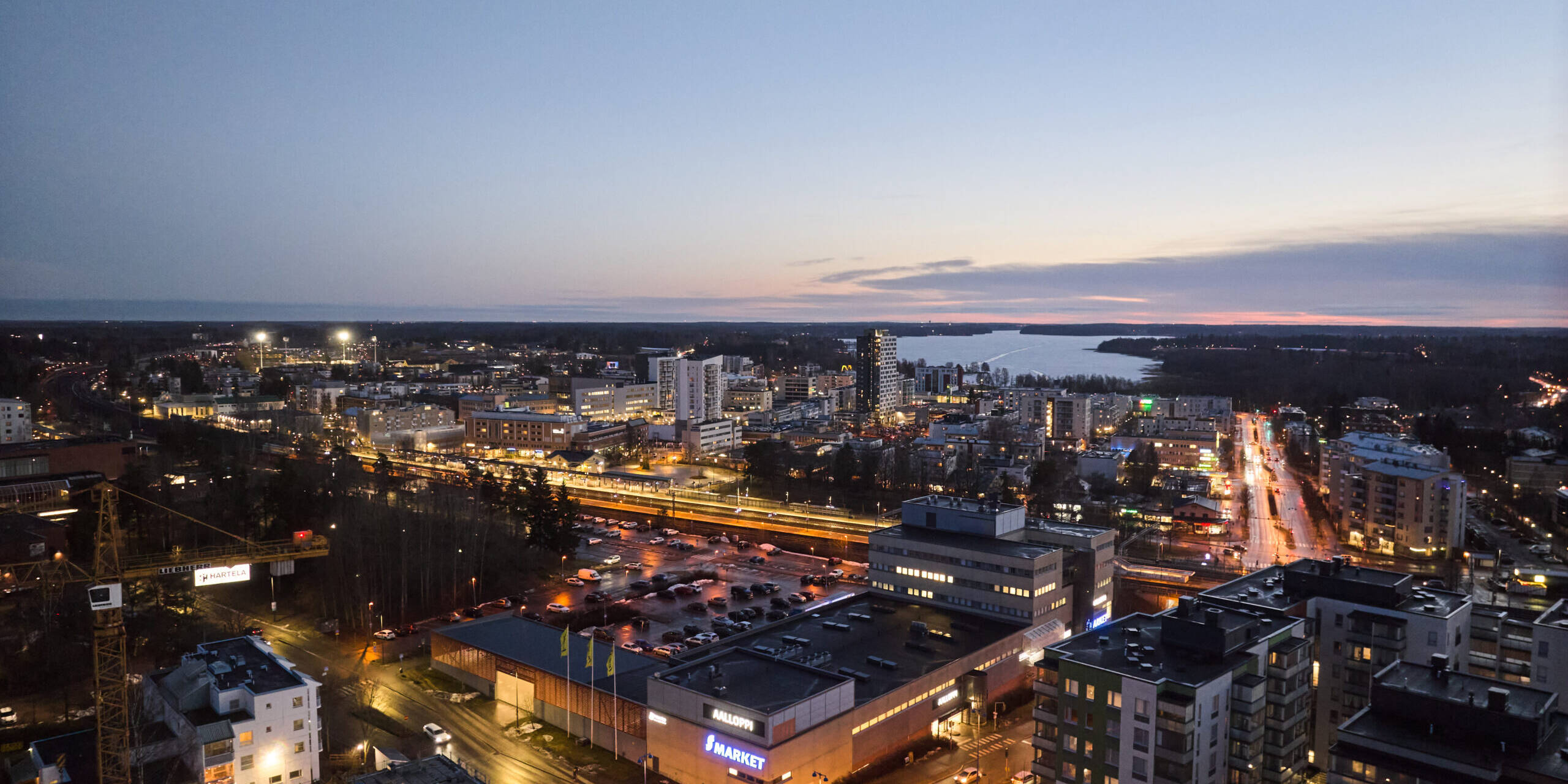 Järvenpää by night, keskusta