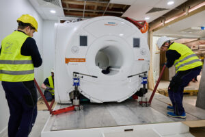 Aava Järvenpään uusi magneettikuvauslaite