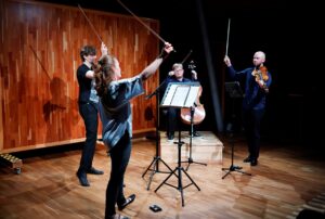 Kuva Meidän Festivaaleilta, musiikkiesitys