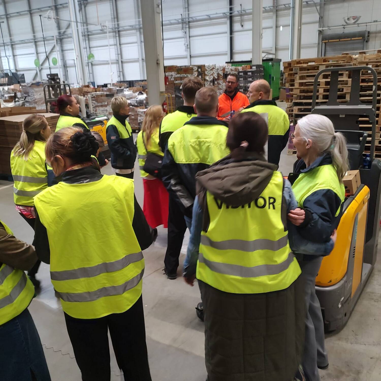 Lidl jakeluskeskus Järvenpäässä