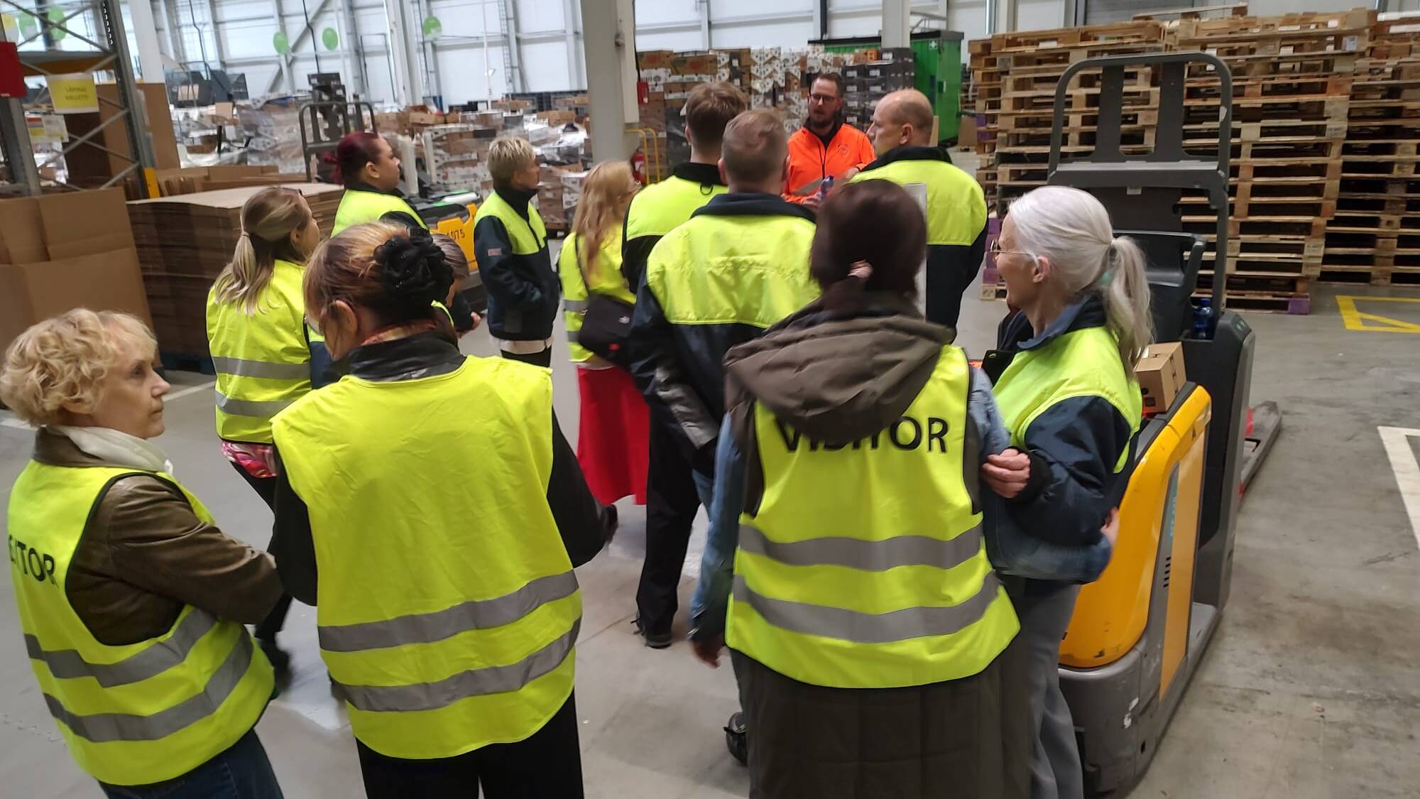 Lidl jakeluskeskus Järvenpäässä