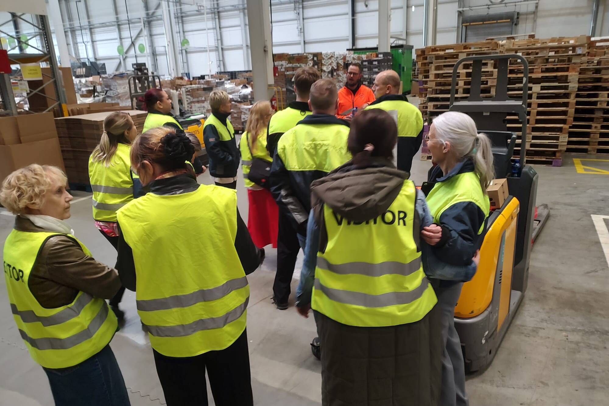 Lidl jakeluskeskus Järvenpäässä