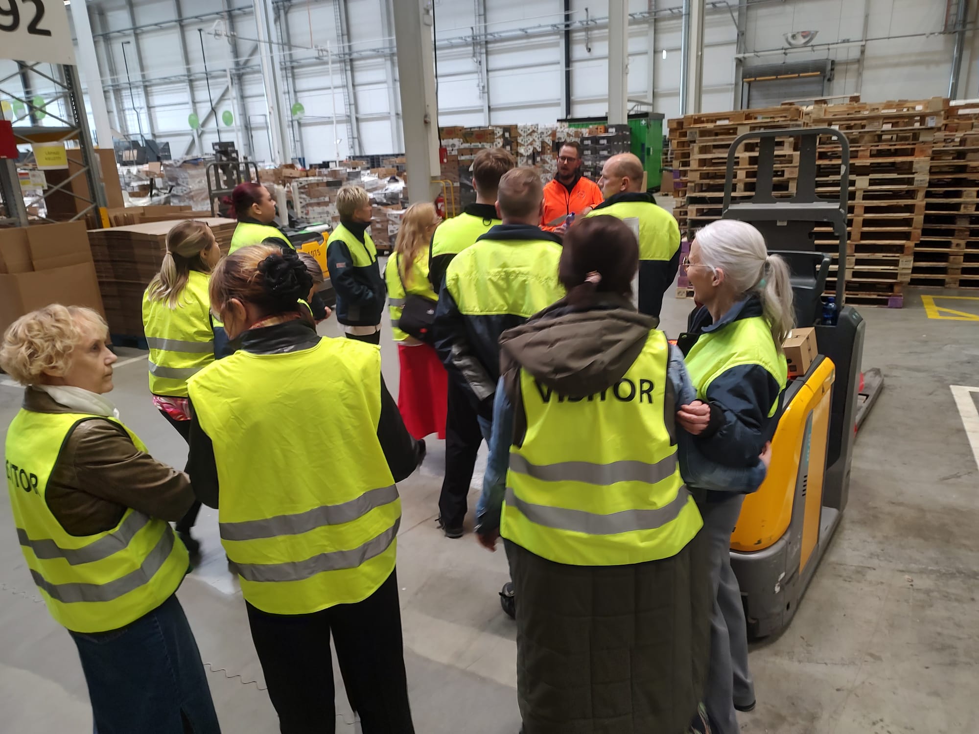 Lidl jakeluskeskus Järvenpäässä