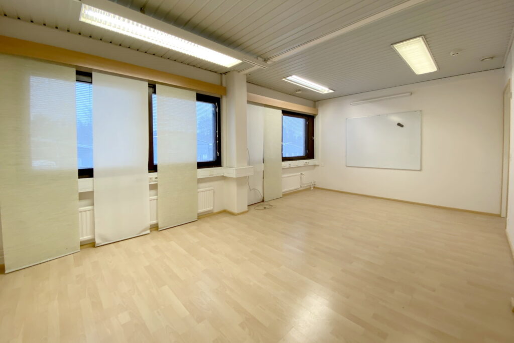 Toimitilanne_Minkkikatu_3939_1500