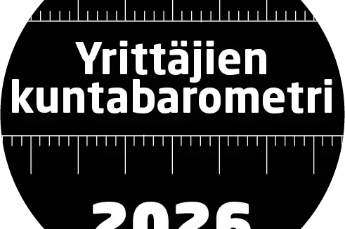 Musta, pyöreä logo, jossa valkoisella teksti ”Yrittäjien kuntabarometri 2026” ja ylä- sekä alareunassa viivamaisia mitta-asteikon merkintöjä.