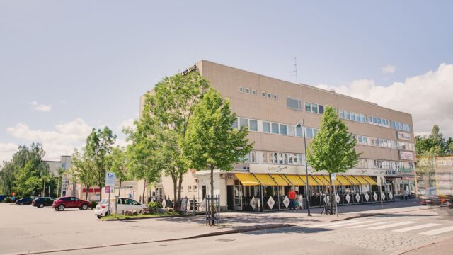 apteekkitalo-jarvenpaa-julkisivu-1500